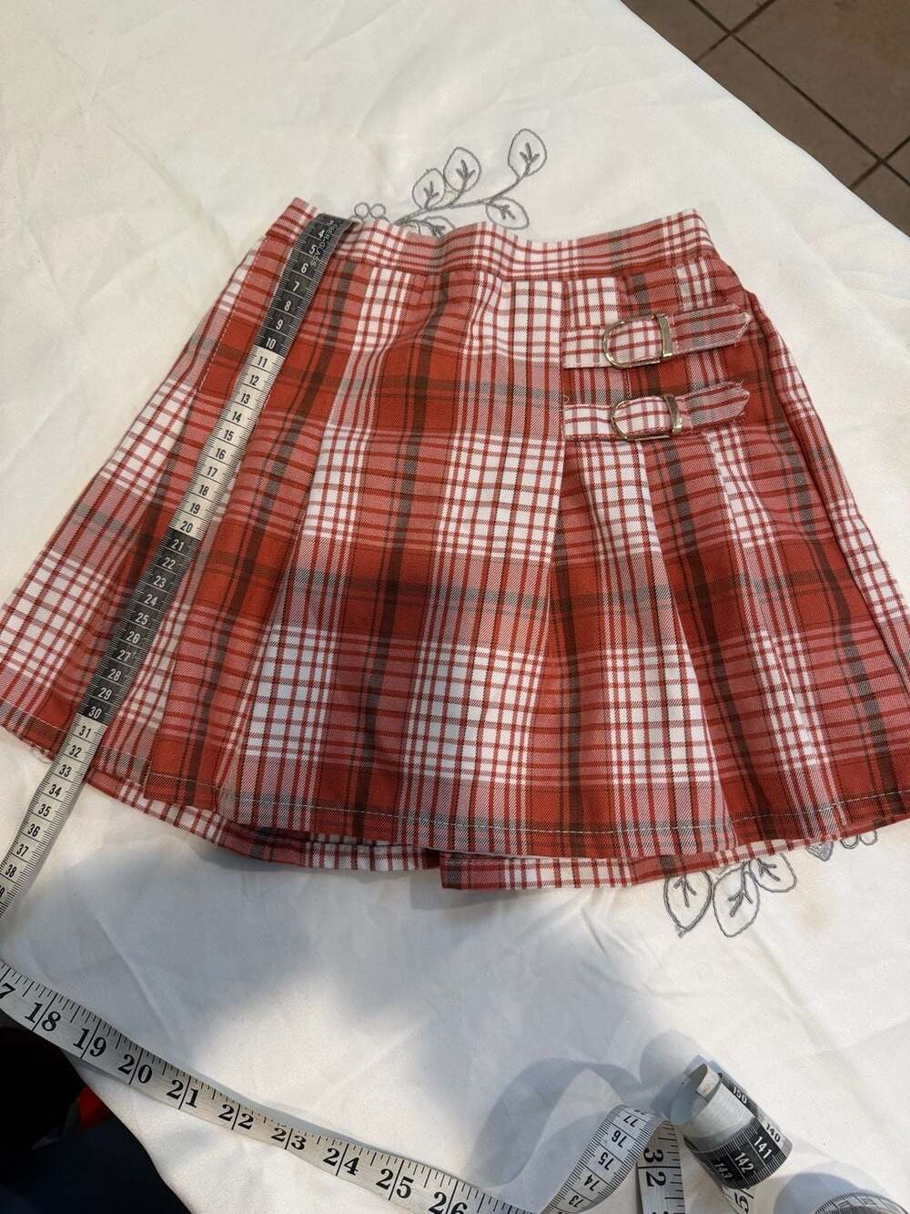 Kids Between red and white plaid pleated mini skirt with side buckle detail